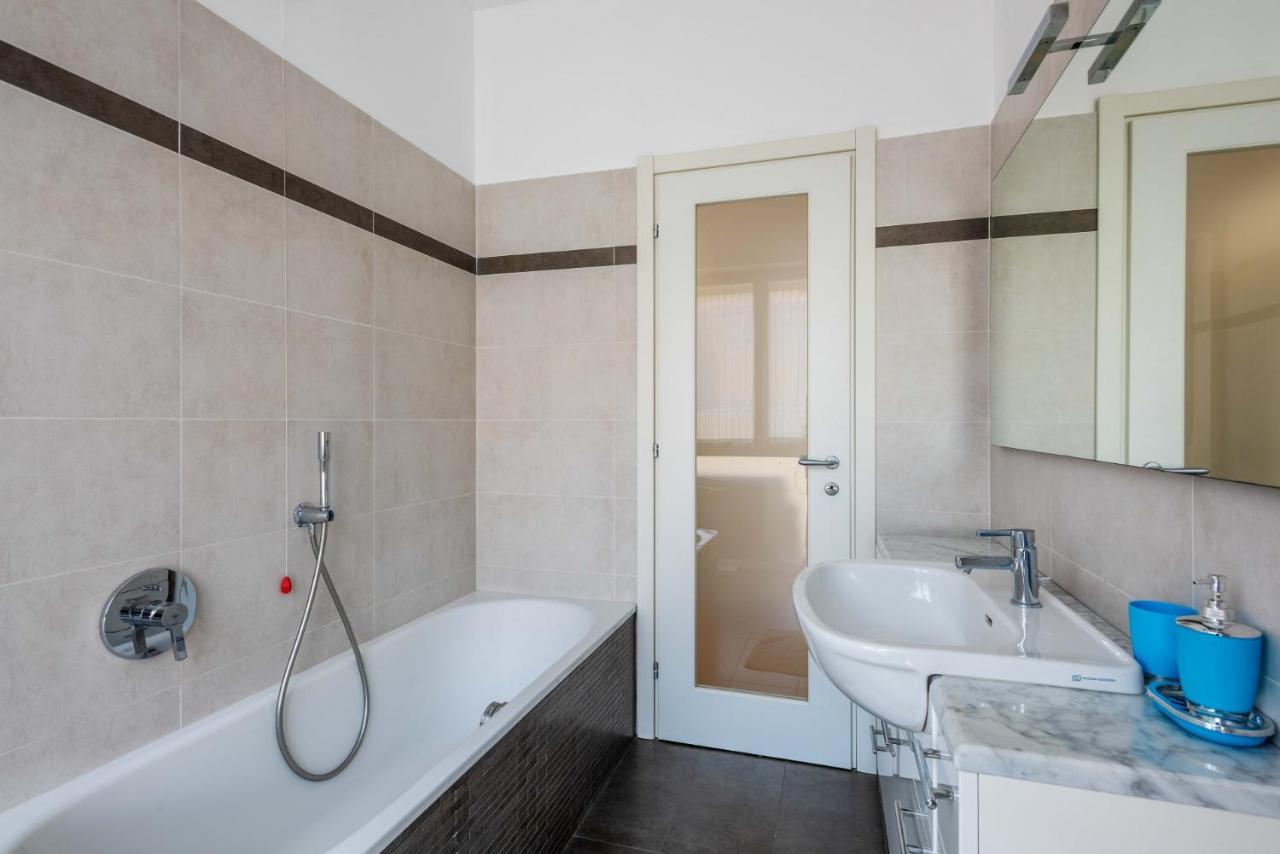 Amazing House In Porta Venezia By Easylife Apartment Milan Exterior photo